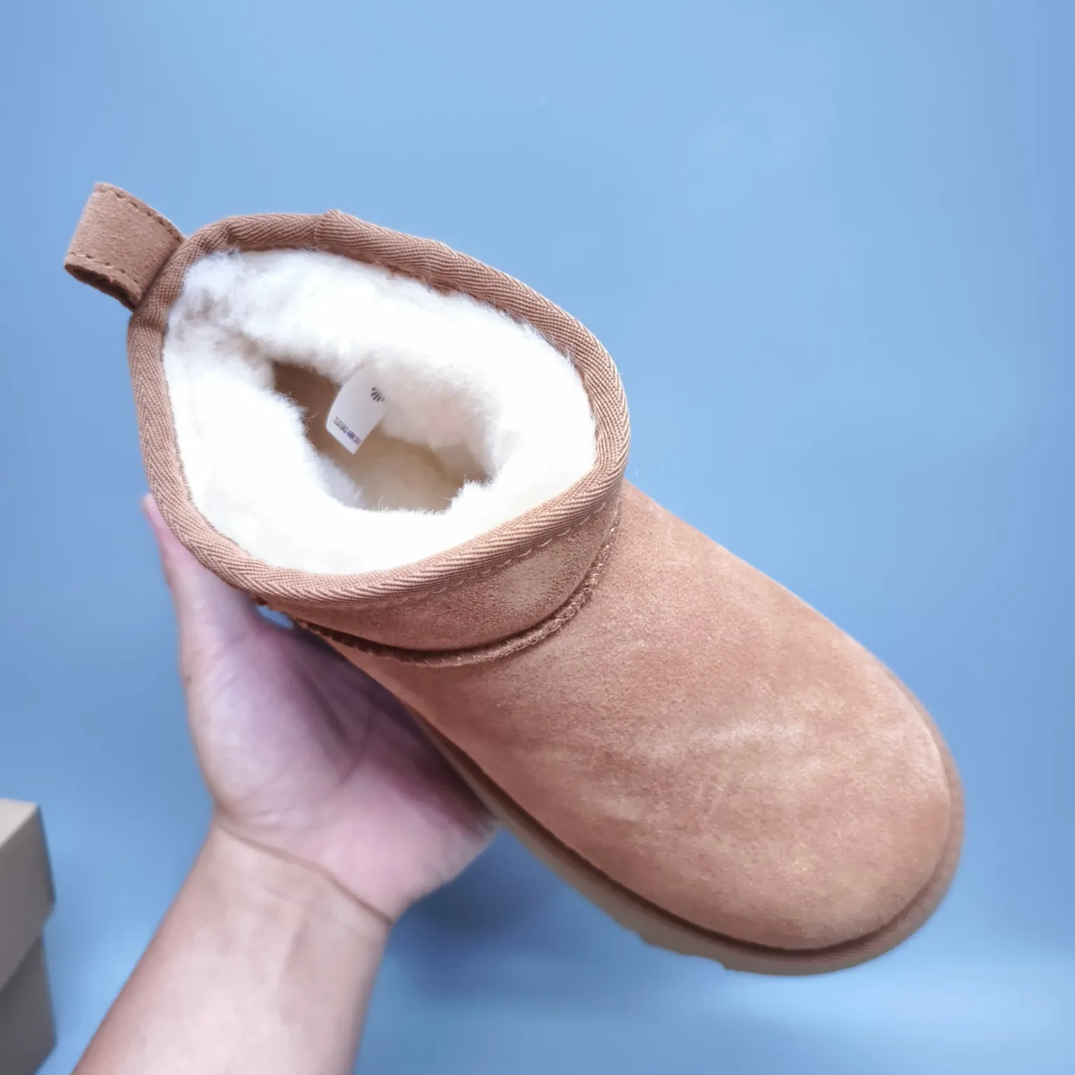 💰480 UGG sheepskin all-in-one snow boots 8311 thick-soled high-heeled fashion shoes Color: Maroon Sand Black Walnut Size: 35-40